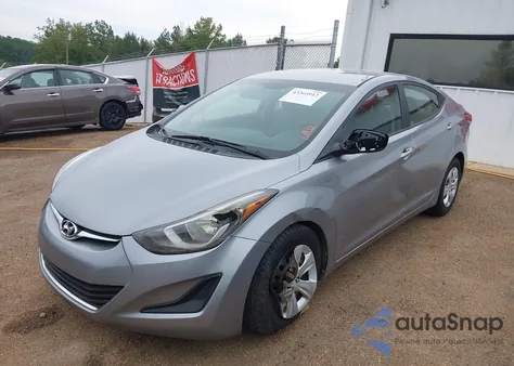 2016 Hyundai Elantra Se z USA, uszkodzony, nr VIN 5NPDH4AE2GH782536